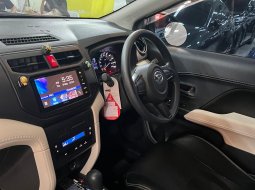 Daihatsu Terios X A/T Deluxe 2020 Putih 13
