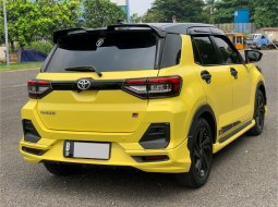 Toyota Raize 1.0T GR Sport CVT (Two Tone) 6