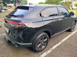 Honda HR-V 1.5L E CVT 2022  - Mobil Murah Kredit 4