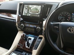 Toyota Alphard 2.5 G A/T 2022 putih km 25rban sunroof cash kredit proses bisa dibantu 14