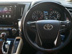 Toyota Alphard 2.5 G A/T 2022 putih km 25rban sunroof cash kredit proses bisa dibantu 15