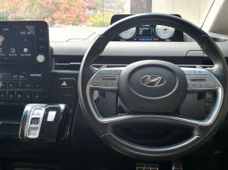 Hyundai Staria 2.2 WD Signature 7 seat 2021 Putih 9