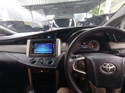 Toyota Kijang Innova G 2.4 AT 2019 7