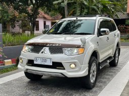 Mitsubishi Pajero Sport Dakar 2.4 Automatic 2013 Limited 2