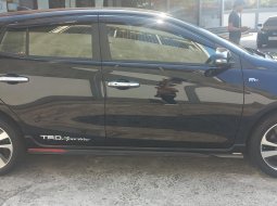 JUAL Toyota Yaris S TRD Sportivo AT 2021 Hitam 3