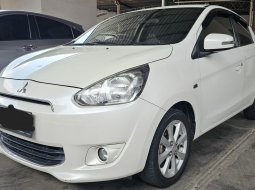 Mitsubishi Mirage Exceed A/T ( Matic ) 2015 Putih Good Condition 3