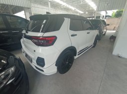 Toyota Raize 1.0T GR Sport TSS AT 2021 5