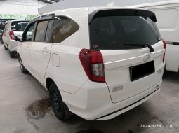  TDP (9JT) Daihatsu SIGRA X 1.2 MT 2023 Putih  6