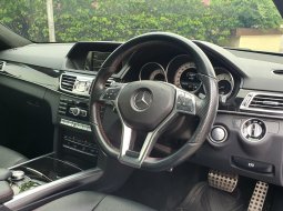Mercedes-Benz E-Class E 400 2015 silver amg line 41rban cash kredit proses bisa dibantu 10