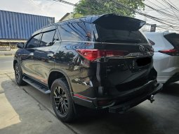 Toyota Fortuner VRZ TRD 2.4 diesel AT ( Matic ) 2019 Hitam Km 123rban Kick Sensor 4