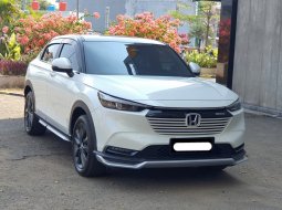 Honda HR-V 1.5L E CVT Special Edition 2022 se cvt sensing km 11 rban pajak panjang cash kredit bisa