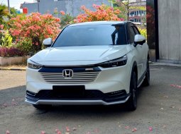 Honda HR-V 1.5L E CVT Special Edition 2022 se cvt sensing km 11 rban pajak panjang cash kredit bisa 2