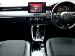 Honda HR-V 1.5L E CVT Special Edition 2022 se cvt sensing km 11 rban pajak panjang cash kredit bisa 8