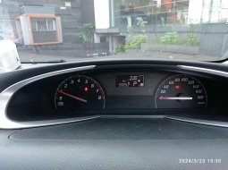  TDP (11JT) Toyota SIENTA V 1.5 AT 2019 Silver  6