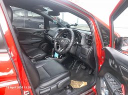  TDP (21JT) Honda JAZZ RS 1.5 AT 2020 Merah  5