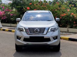 Nissan Terra 2.5L 4x2 VL AT 2018 Silver