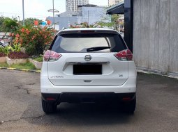 Nissan X-Trail 2.5 CVT 2017 Putih 8