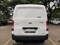 Daihatsu Gran Max Blind Van AC MT Manual 2022 Putih 12