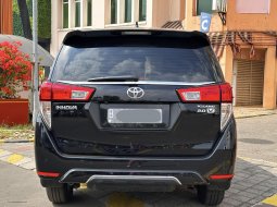 Toyota Kijang Innova V 2022 reborn new matic bensin km 34rb siap TT om 3