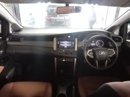 Innova G Matic 2018 - Interior Luas dan Nyaman - D1157AGW 9