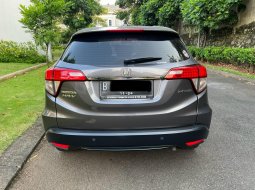 Honda HR-V 1.5L E CVT Special Edition 2019 Abu Istimewa 5