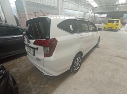 Daihatsu Sigra 1.2 R DLX AT 2017 5