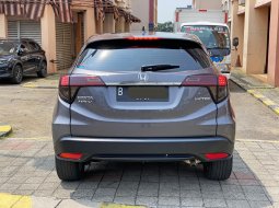 Honda HR-V 1.5L E CVT 2019 dp 8jt hrv bs TT 3