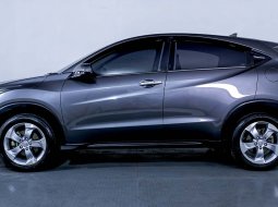 JUAL Honda HR-V 1.5 E CVT 2018 Abu-abu 3