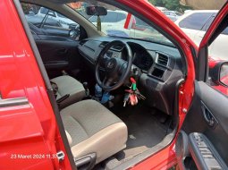  TDP (10JT) Honda BRIO E SATYA 1.2 MT 2023 Merah  3