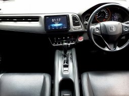 Honda HR-V E Special Edition 2019 dark olive km 22 rban tangan pertama dari baru cash kredit bisa 7
