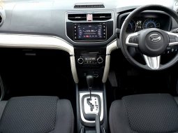 Daihatsu Terios R A/T Deluxe 2019 silver km 15ribuan cash kredit proses bisa dibantu 8