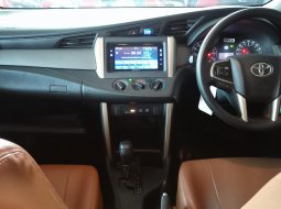 INNOVA 2.0 G AT LUX Matic 2019 -  B2684UKW 10
