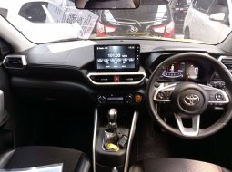 Toyota Raize 1.0 GR Sport TSS AT 2021 5