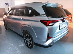 Toyota Veloz 1.5 Q AT  2022 7