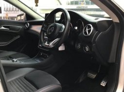 Mercedes-Benz CLA 200 AMG Line TURBO (250N.m) Panoramic Sunroof Km 49 rb Record ATPM KREDIT DP 40 jt 6