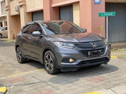 Honda HR-V E CVT 2019 dp 7jt hrv siap TT usd 2020