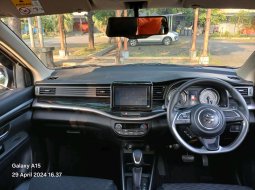  TDP (17JT) Suzuki XL7 ALPHA 1.5 AT 2021 Orange  5