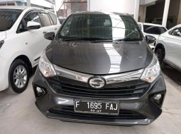 Daihatsu Sigra R 1.2 MT 2022