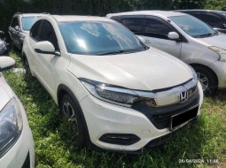 TDP (18JT) Honda HRV E SE 1.5 AT 2018 Putih  1
