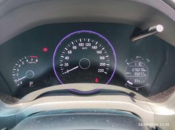  TDP (18JT) Honda HRV E SE 1.5 AT 2018 Putih  6