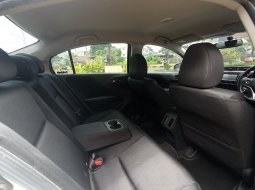 Honda City 1.5 E AT 2014 Sedan Putih 15