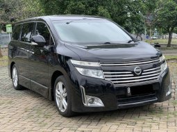 Nissan Elgrand Highway Star 2011 3