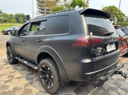 Mitsubishi Pajero Sport Dakar Matic Tahun 2011 Kondisi Mulus Terawat Istimewa 9