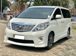 Toyota Alphard S CBU 2011