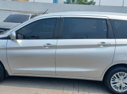 JUAL Suzuki Ertiga GX MT 2018 Silver 3