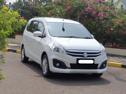 Suzuki Ertiga GL AT 2017 matic putih km82rban cash kredit proses bisa dibantu dp ringan 1