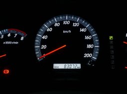 Jual Toyota Kijang Innova V Luxury A/T Gasoline 2015 Hitam 9
