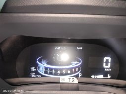  TDP (16JT) Toyota VELOZ Q 1.5 AT 2022 Hitam  2
