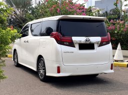 Toyota Alphard SC 2015 sunroof putih km 75rban cash kredit proses bisa dibantu 6