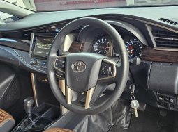 Toyota Innova 2.0 V A/T ( Matic Bensin ) 2018 Hitam Km Cuma 40rban Mulus Siap Pakai 9